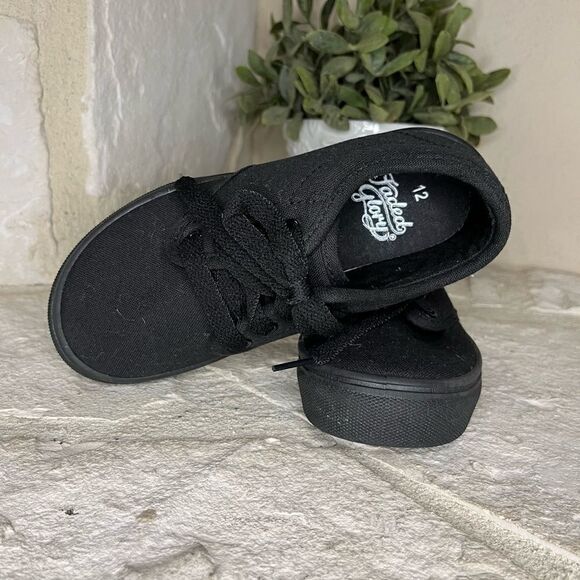 Faded Glory black canvas sneakers sz 12 - Picture 5 of 5